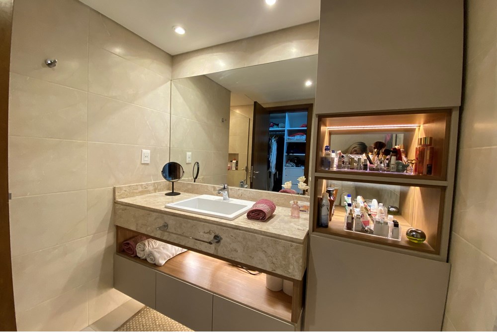 ALQUILO DPTO CON 3 HABITACIONES Y 2 COCHERAS! — foto 3