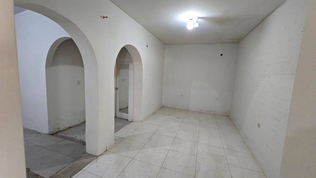 EN VENTA LOCAL COMERCIAL — foto 3