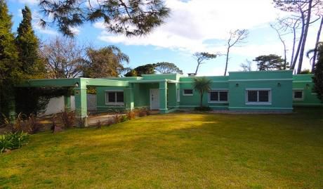 Punta Del Este. Barrio Pinares. La Mansa. Pasos Del Mar !!!