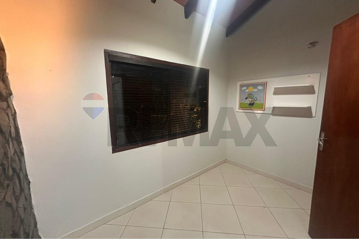 ALQUILER – Residencia en Lambaré | Valle Apua II — foto 3