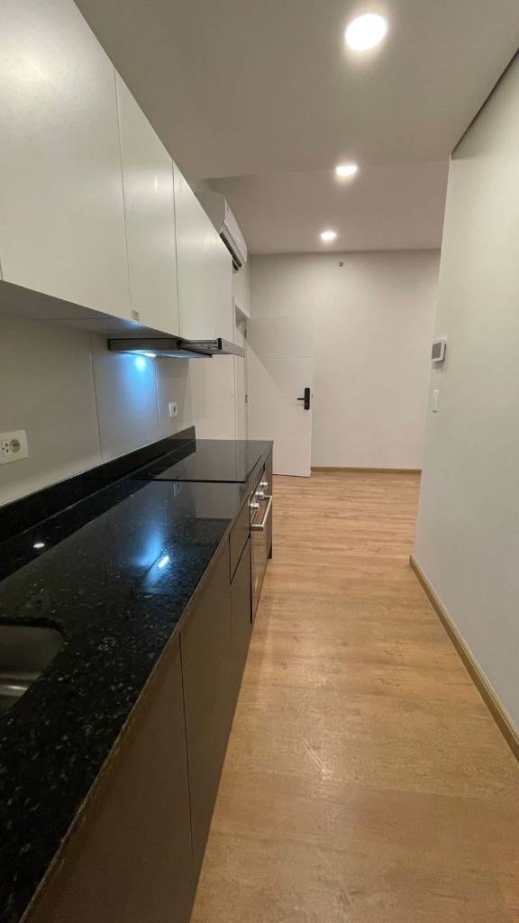 ALQUILO DEPTO 1 DORM. EDIFICIO SPIRIT BRUSELAS — foto 2