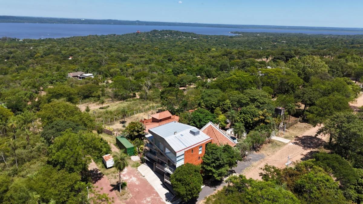 Alquileres departamentos en sanber con vista al lago — foto 2
