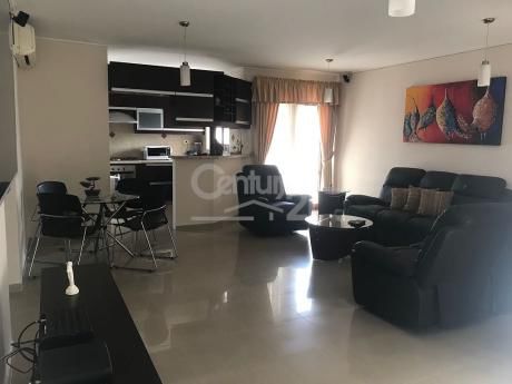 Departamento En Venta, Condominio Aventino