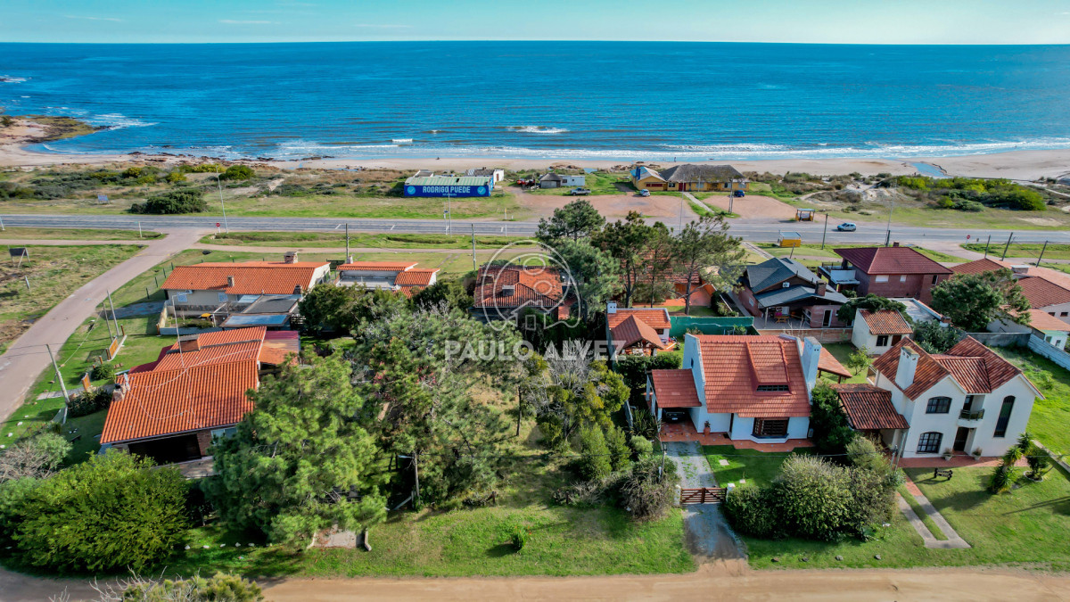 Te1585- Terreno a metros del mar, un lugar unico, ideal para comenzar tu proyecto de vida - foto 1
