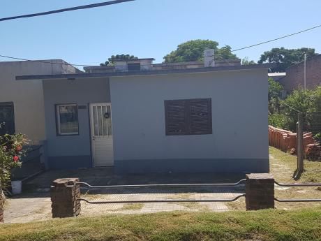 2 Casas De 2 Dormitorios En Un Mismo Padron