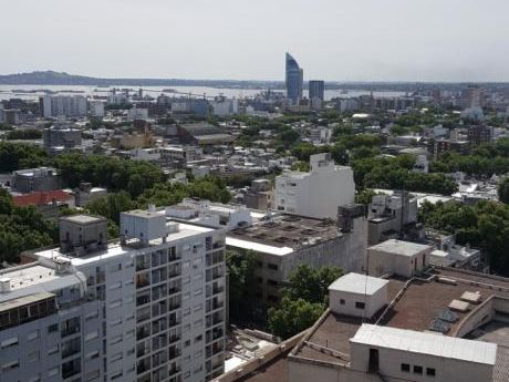 Vendo Departamento 4 Dormitorios 140m2 Calle Colonia