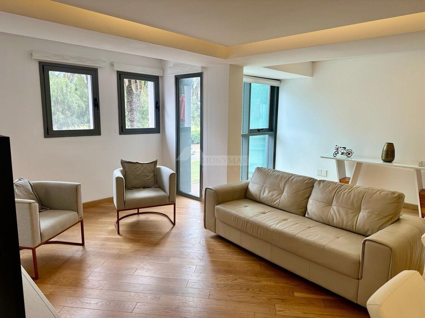 ALQUILER APARTAMENTO 2 DORMITORIOS PUNTA CARRETAS SOSA Y PATRIA, ED. BIRDIE GOLF CON MUEBLES · Foto 4