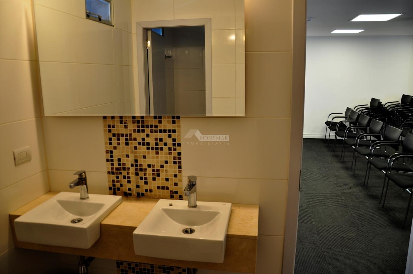 ALQUILER OFICINA POCITOS 26 DE MARZO Y MARCO BRUTO EDIFICIO NIVEL PREMIUM 115m2 · Foto 5
