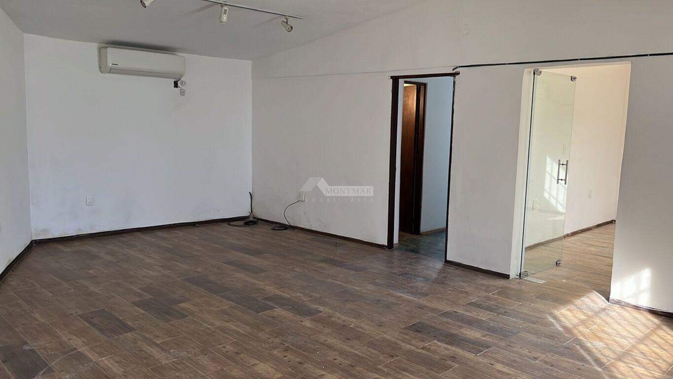ALQUILER LOCAL FLOR DE MAROÑAS OSVALDO CRUZ Y CAMINO MALDONADO 120m2 + 43m2 de oficinas · Foto 8