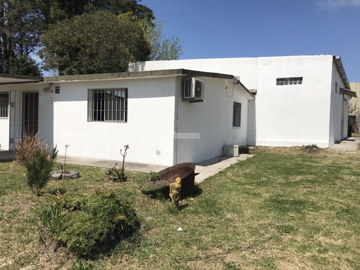 ALQUILER LOCAL FLOR DE MAROÑAS OSVALDO CRUZ Y CAMINO MALDONADO 120m2 + 43m2 de oficinas