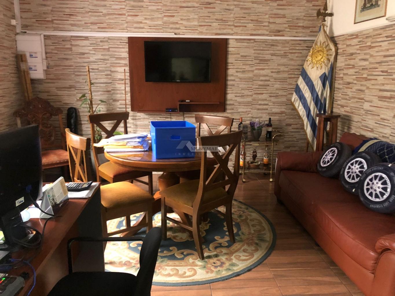 VENTA Y ALQUILER LOCAL COMERCIAL GALPON DEPOSITO ROUSSEAU Y FORTEZA 405m MEJOR QUE A ESTRENAR! · Foto 8