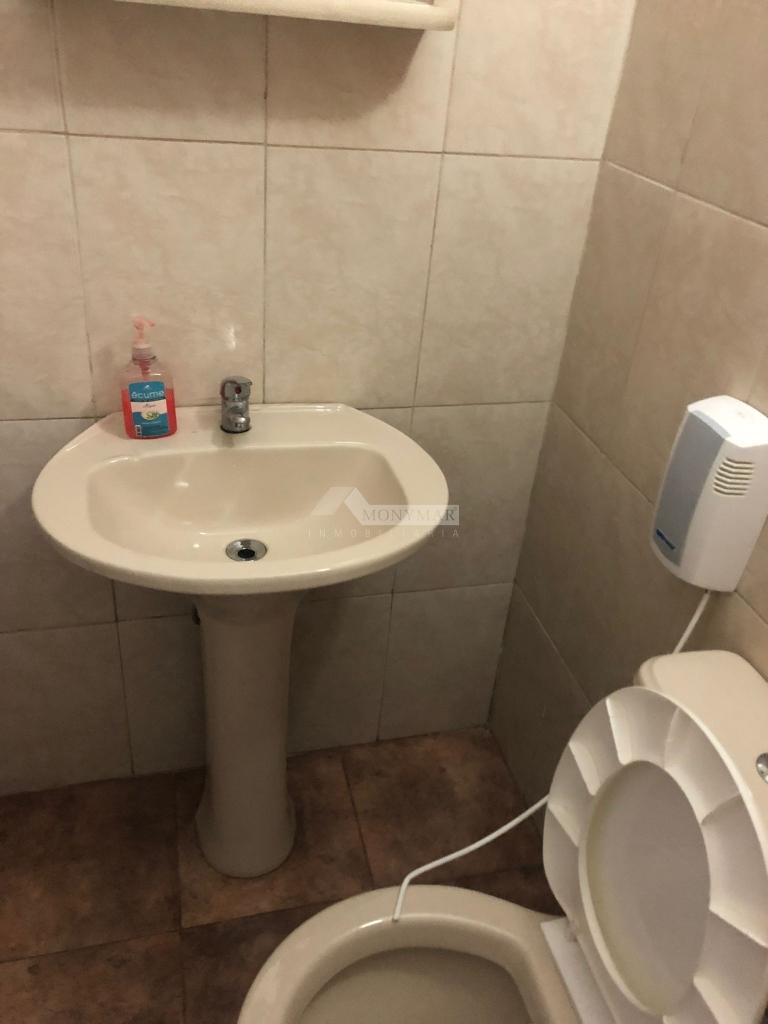 VENTA Y ALQUILER LOCAL COMERCIAL GALPON DEPOSITO ROUSSEAU Y FORTEZA 405m MEJOR QUE A ESTRENAR! · Foto 4
