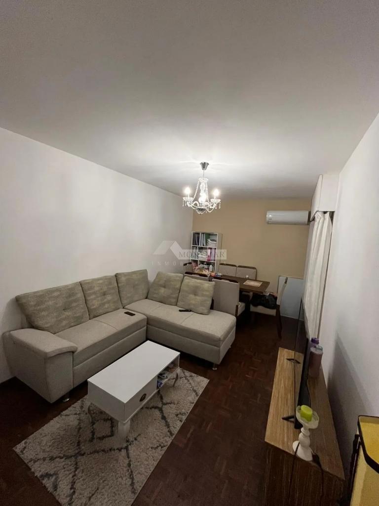 ALQUILER APARTAMENTO 1 DORMITORIO CENTRO COLONIA Y EJIDO A PASOS IMM · Foto 2