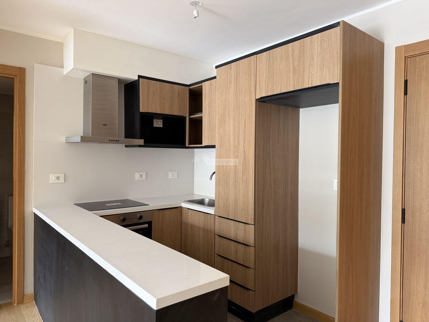 ALQUILER APARTAMENTO 1 DORMITORIO PARQUE RODO MAGGIOLO Y SARMIENTO ED. DECO MAGGIOLO PATIO · Foto 2