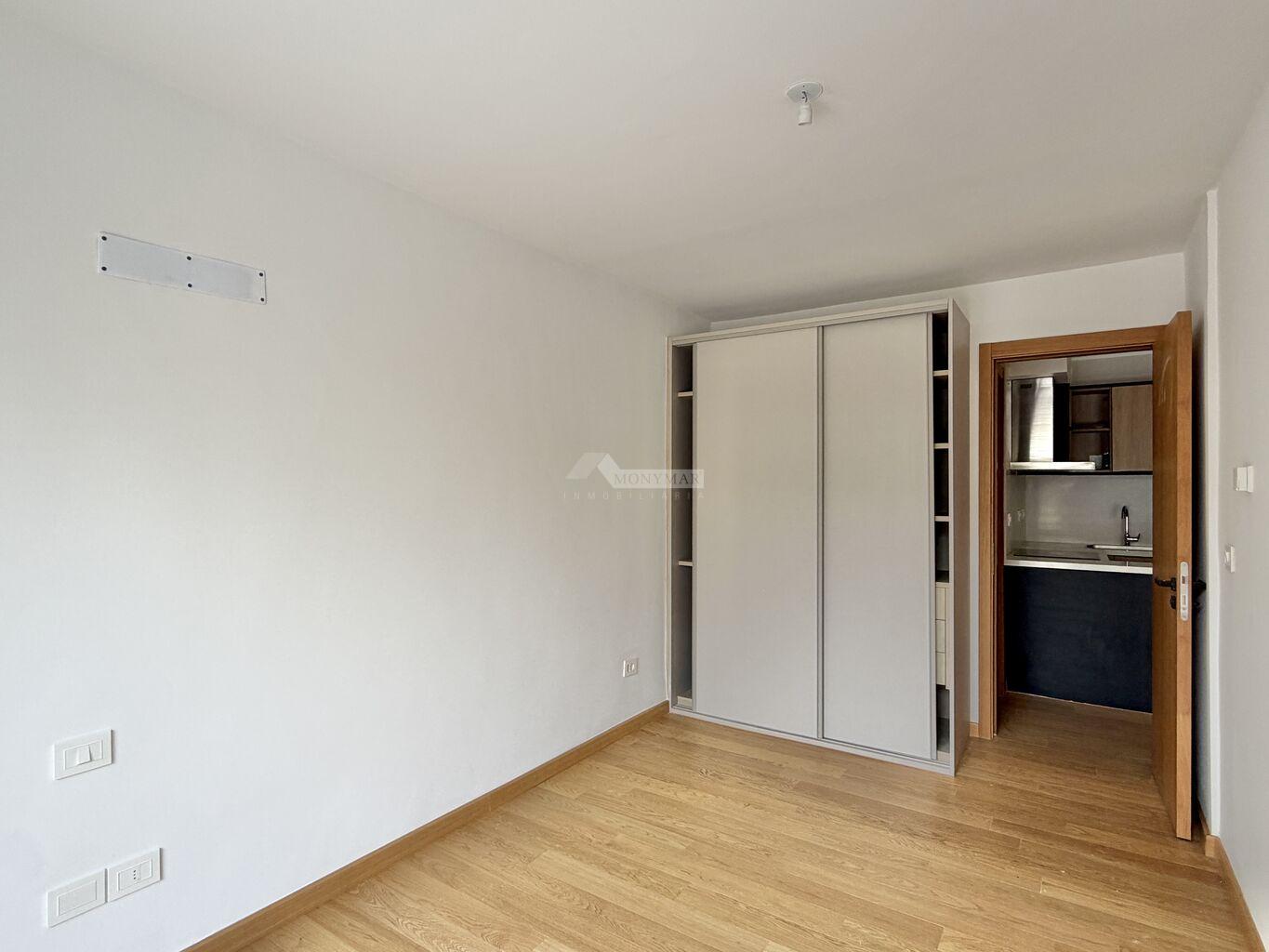 ALQUILER APARTAMENTO 1 DORMITORIO PARQUE RODO MAGGIOLO Y SARMIENTO ED. DECO MAGGIOLO PATIO · Foto 7