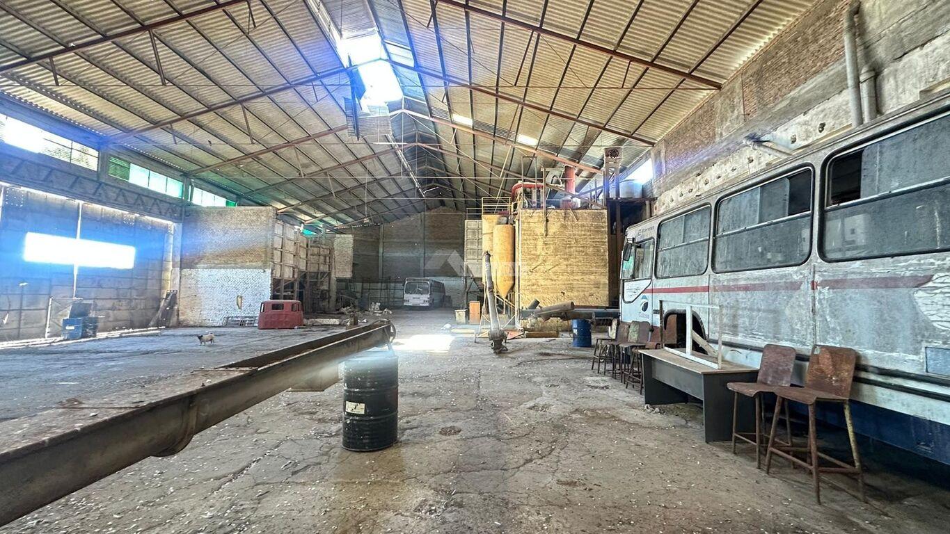 ALQUILER LOCAL GALPON DEPOSITO MELILLA RUTA 5 Y CAMINO FAUQUET A ESTRENAR MTS RUTA 102 PROX UAM