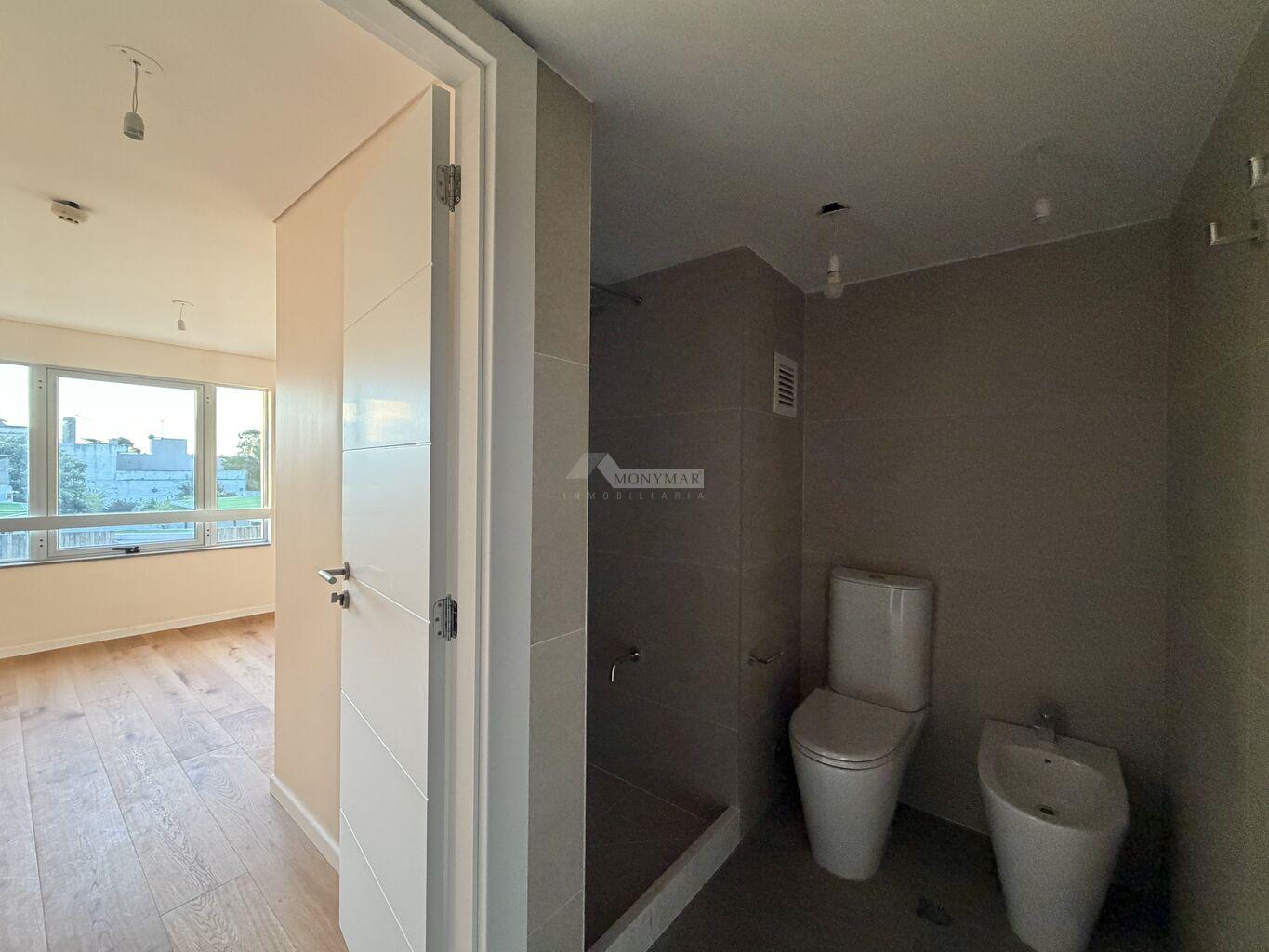 VENTA ALQUILER APARTAMENTO 2 DORMITORIOS PUNTA GORDA RAMBLA DE MÉXICO Y 6 DE ABRIL ESTRENA RAMBLA!! · Foto 9