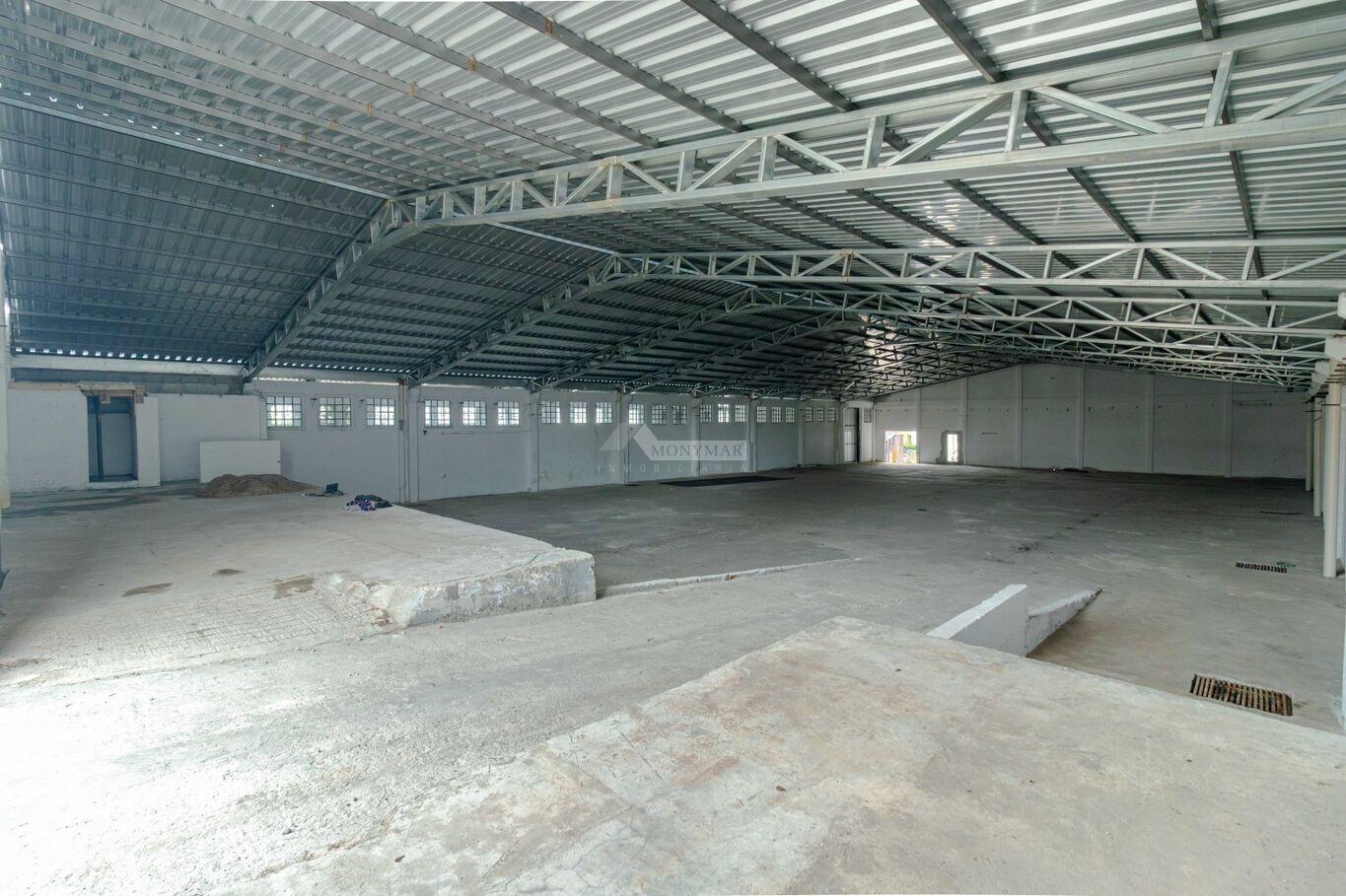 ALQUILER LOCAL GALPON DEPOSITO LOGISTICA NUEVO PARIS 1000m2 EMANCIPACIÓN A MTS DE AVENIDA GARZON · Foto 6