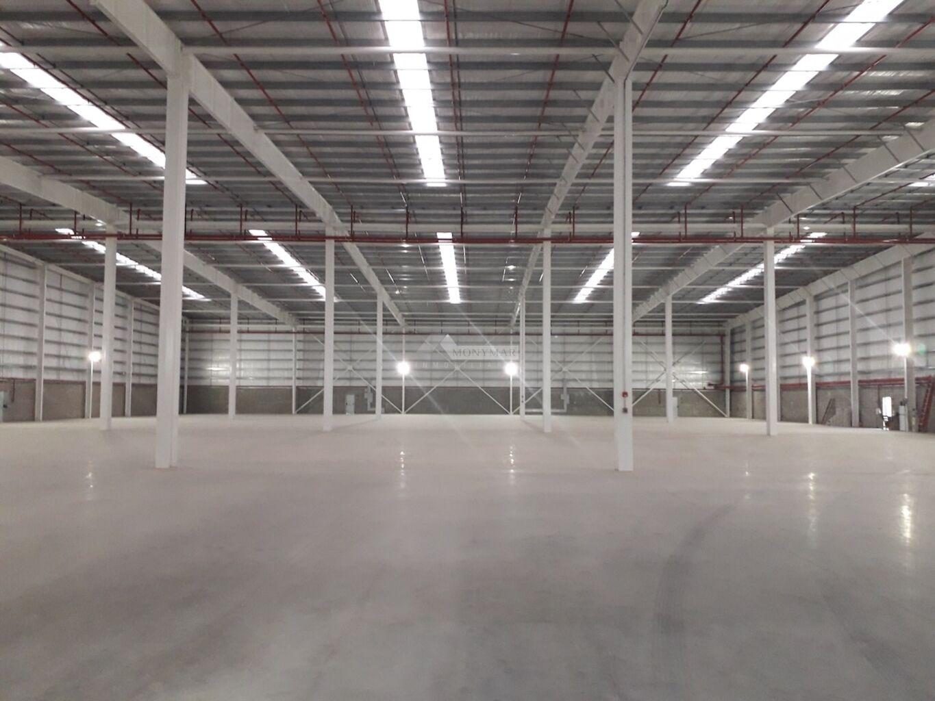 ALQUILER LOCAL GALPON DEPOSITO LOGISTICA PASO DE LA ARENA BURGHI Y CIBILS 2200m2 con BOMBEROS!!