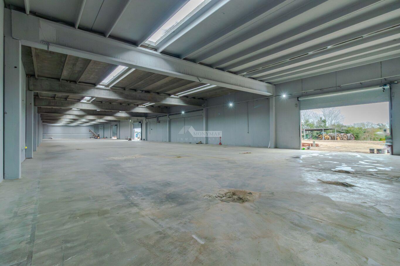VENTA ALQUILER LOCAL GALPON DEPOSITO INDUSTRIA LAS PIEDRAS 2200m2 en 8 há 2332m HORMIGON PREMOLDEADO