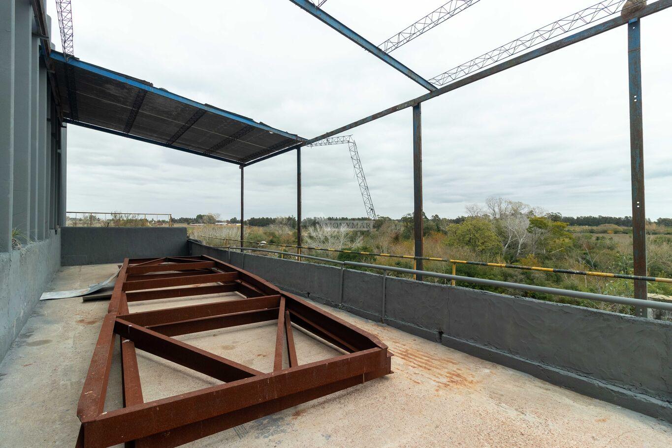 VENTA ALQUILER LOCAL GALPON DEPOSITO INDUSTRIA LAS PIEDRAS 2200m2 en 8 há 2332m HORMIGON PREMOLDEADO · Foto 11