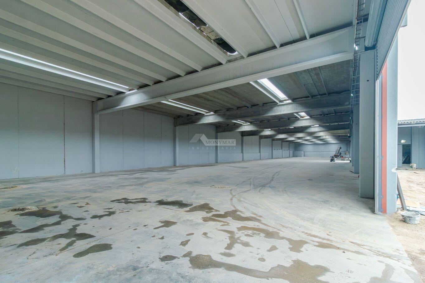 VENTA ALQUILER LOCAL GALPON DEPOSITO INDUSTRIA LAS PIEDRAS 2200m2 en 8 há 2332m HORMIGON PREMOLDEADO · Foto 3