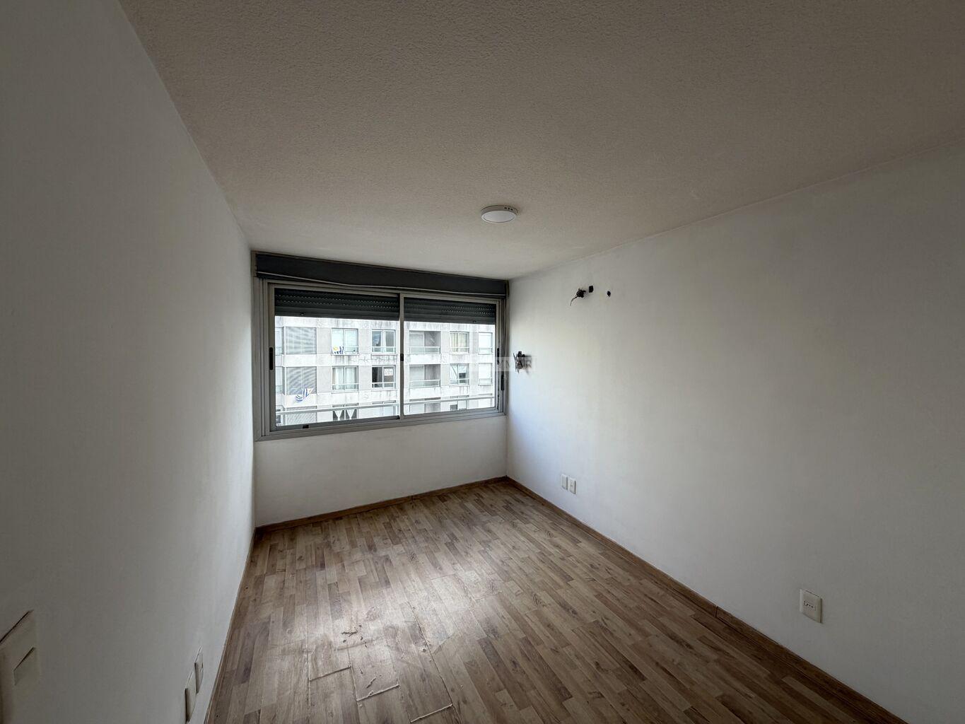 ALQUILER APARTAMENTO 1 DORMITORIO LA BLANQUEADA GARIBALDI Y BULEVAR ARTIGAS AL FRENTE! · Foto 7