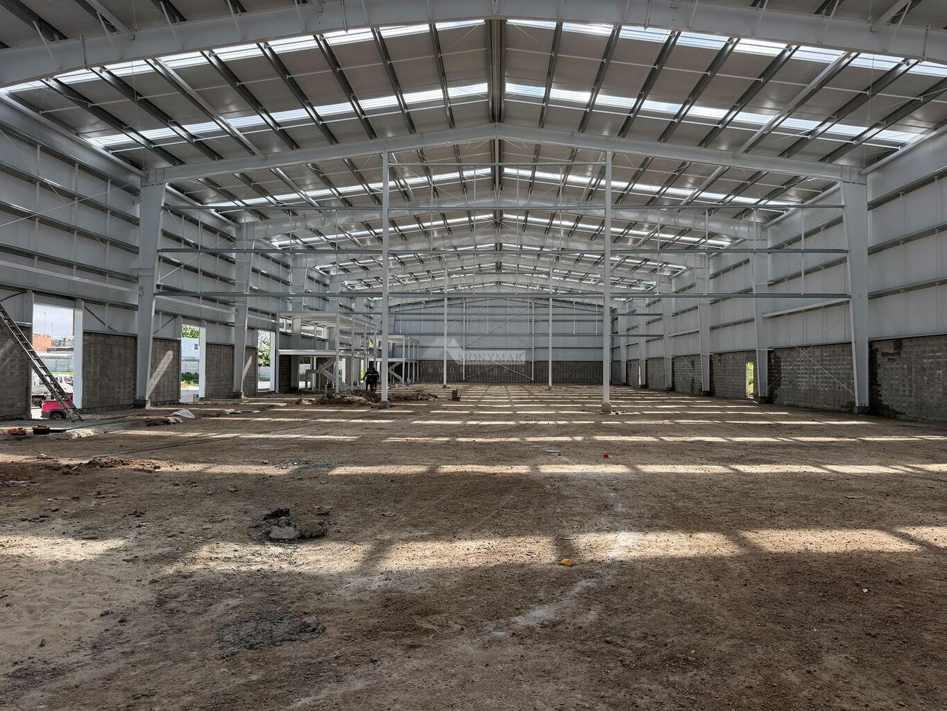 ALQUILER LOCAL GALPON DEPOSITO PUNTA DE RIELES SUSANA PINTOS 900m2 MUELLES DE CARGA ESTRENA · Foto 7