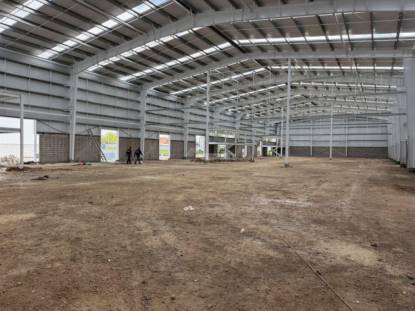ALQUILER LOCAL GALPON DEPOSITO PUNTA DE RIELES SUSANA PINTOS 900m2 MUELLES DE CARGA ESTRENA · Foto 5