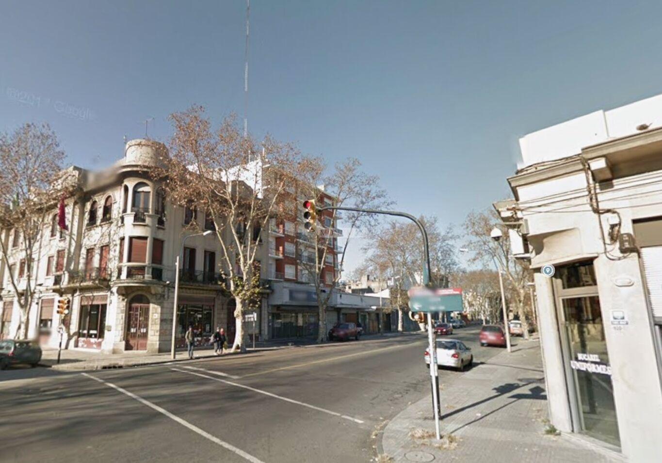 VENTA ALQUILER TERRENO AGUADA GENERAL FLORES a pasos PALACIO LEGISLATIVO Y MTS MERCADO AGRICOLA 733m · Foto 9