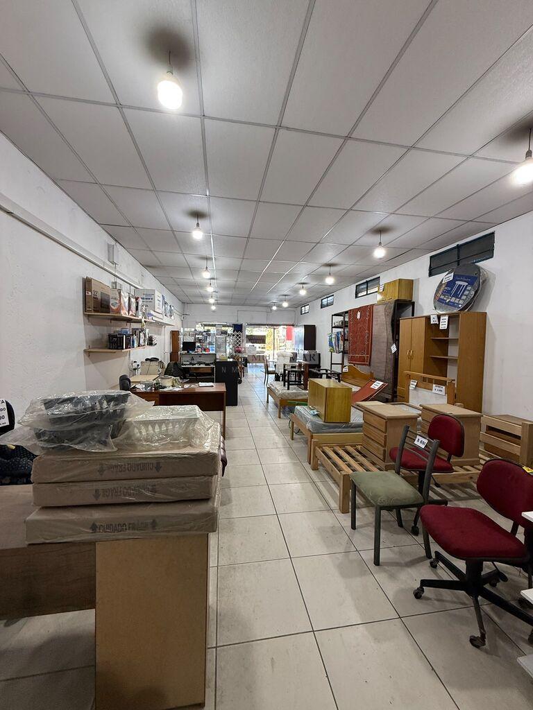 ALQUILER LOCAL COMERCIAL FLOR DE MAROÑAS CAMINO MALDONADO SALON 310m2 + entrepiso 60m2 · Foto 2