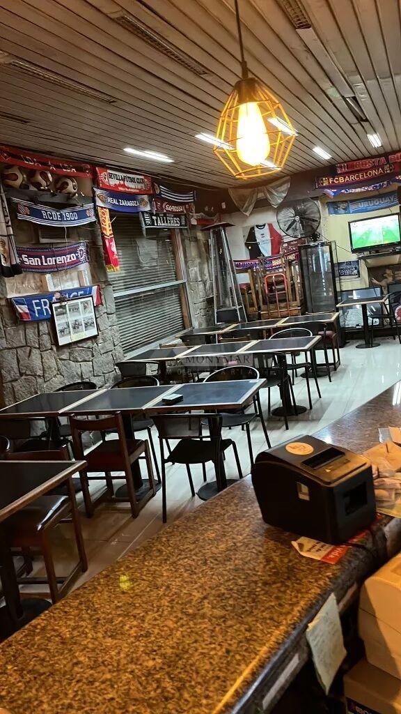 ALQUILER LOCAL COMERCIAL BUCEO SOLANO LOPEZ ESQUINA DIAMANTIS Y PASOS RAMBLA 50m2 · Foto 4