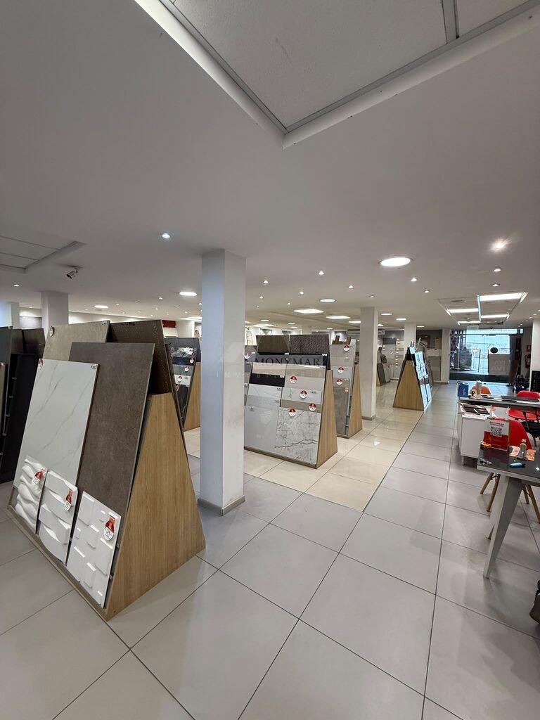 ALQUILER  LOCAL COMERCIAL GALPON DEPOSITO UNION SOBRE 8 DE OCTUBRE 1154m2 · Foto 6