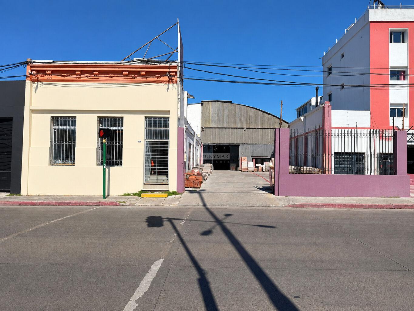 ALQUILER LOCAL COMERCIAL GALPON DEPOSITO PASO MOLINO SANTA LUCIA MTS AGRACIADA