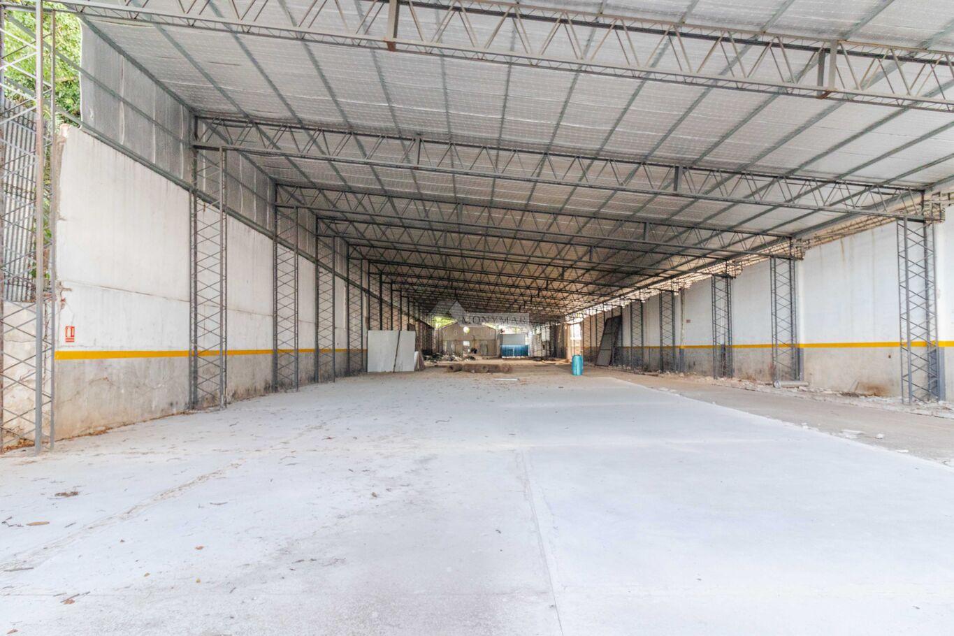ALQUILER LOCAL GALPON DEPOSITO PRADO URUGUAYANA Y BULEVAR ARTIGAS 2000m2 A ESTRENAR!!