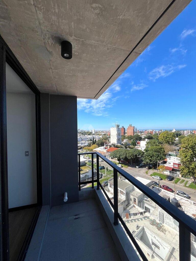 VENTA APARTAMENTO 1 DORMITORIO PARQUE BATLLE AVENIDA ITALIA ED GROU HÁBITAT TERRAZA DISEÑO Y CONFORT