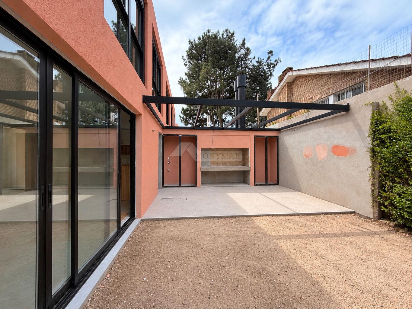 Casa en venta en Carrasco Norte