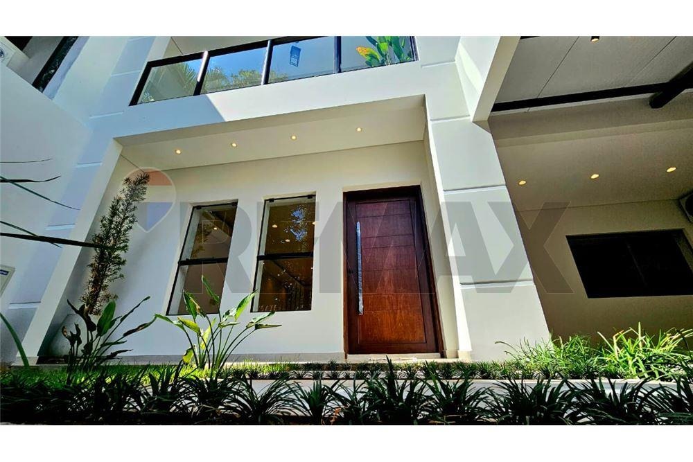 EXCLUSIVA RESIDENCIA EN EL BARRIO CERRRADO ARANJUEZ – SAN VICENTE — foto 3
