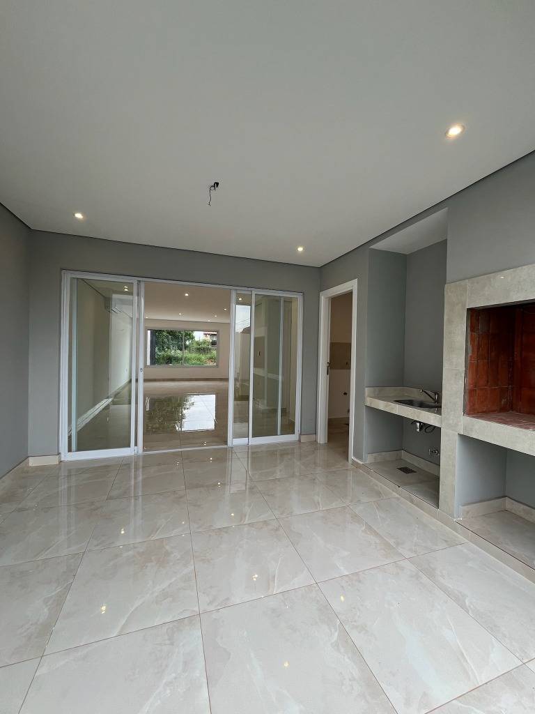 EN ALQUILER DUPLEX CON PISCINA EN LUQUE — foto 3