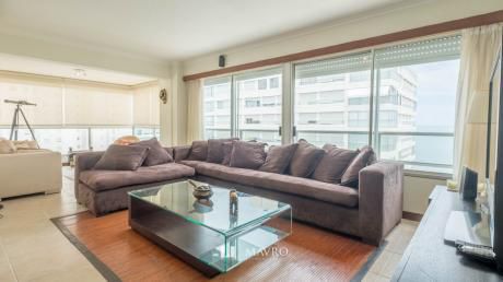 Lincoln Center – Torre Jefferson – Parada 19 Mansa