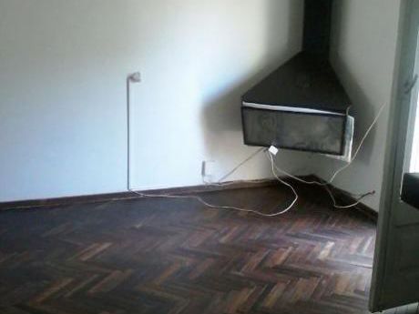 Amplio Apartamento De 2 Dormitorios En Prado