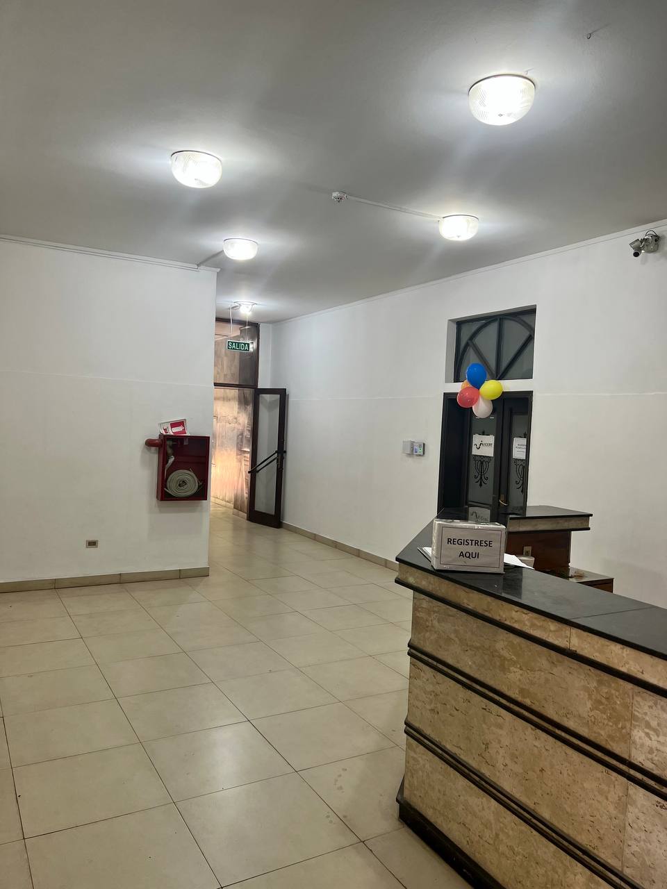 Alquiler de Oficina Corporativa en el Edificio Plaza - Centro de Asuncion — foto 2