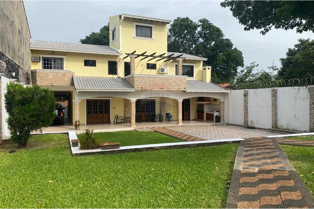 Vendo casa premium en Fdo de la Mora- Zona Sur — foto 2