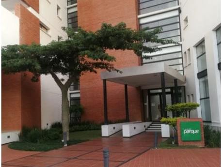- Condominio Lares Del Parque-departamento Con Hermosa Vista