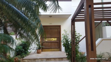 Duplex Sobre Sta Teresa (375)