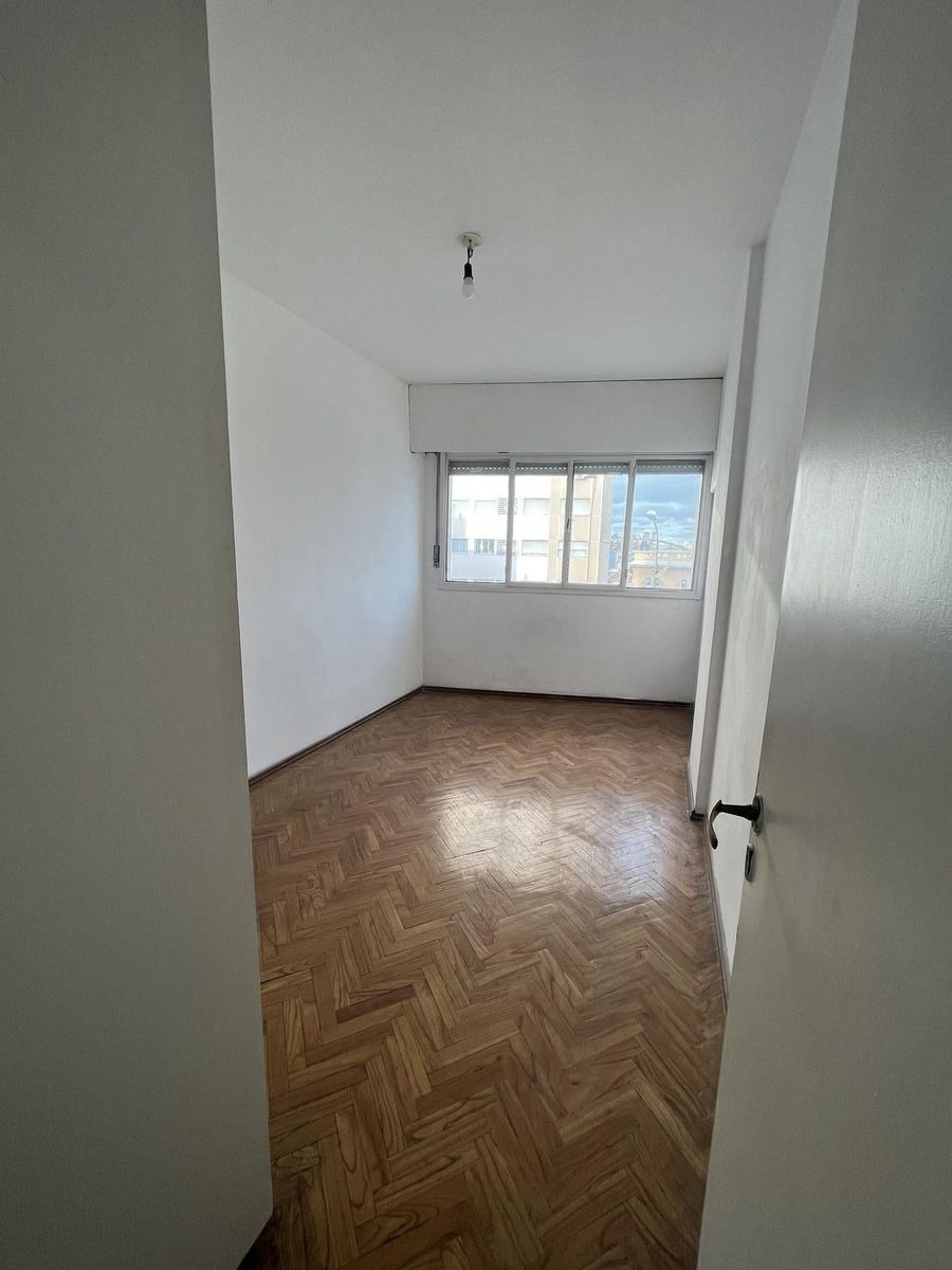 Apartamento 2 Dormitorios En Aguada! Sobre Fernandez Crespo · Foto 11