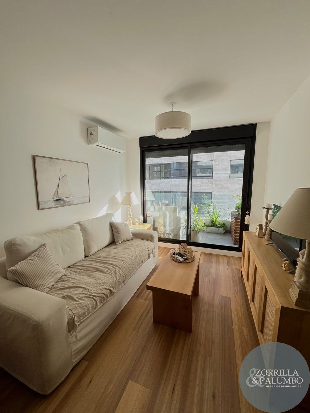 Apartamento de 1 dormitorio en el Centro | Terraza y amenities