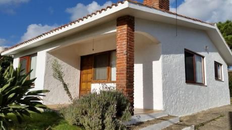 Muy Buena Construcción A Pocos Metros Del Mar - Romina