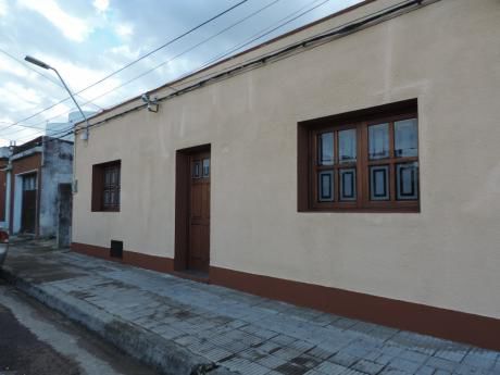 Casa Tres Dorm. - Reciclada