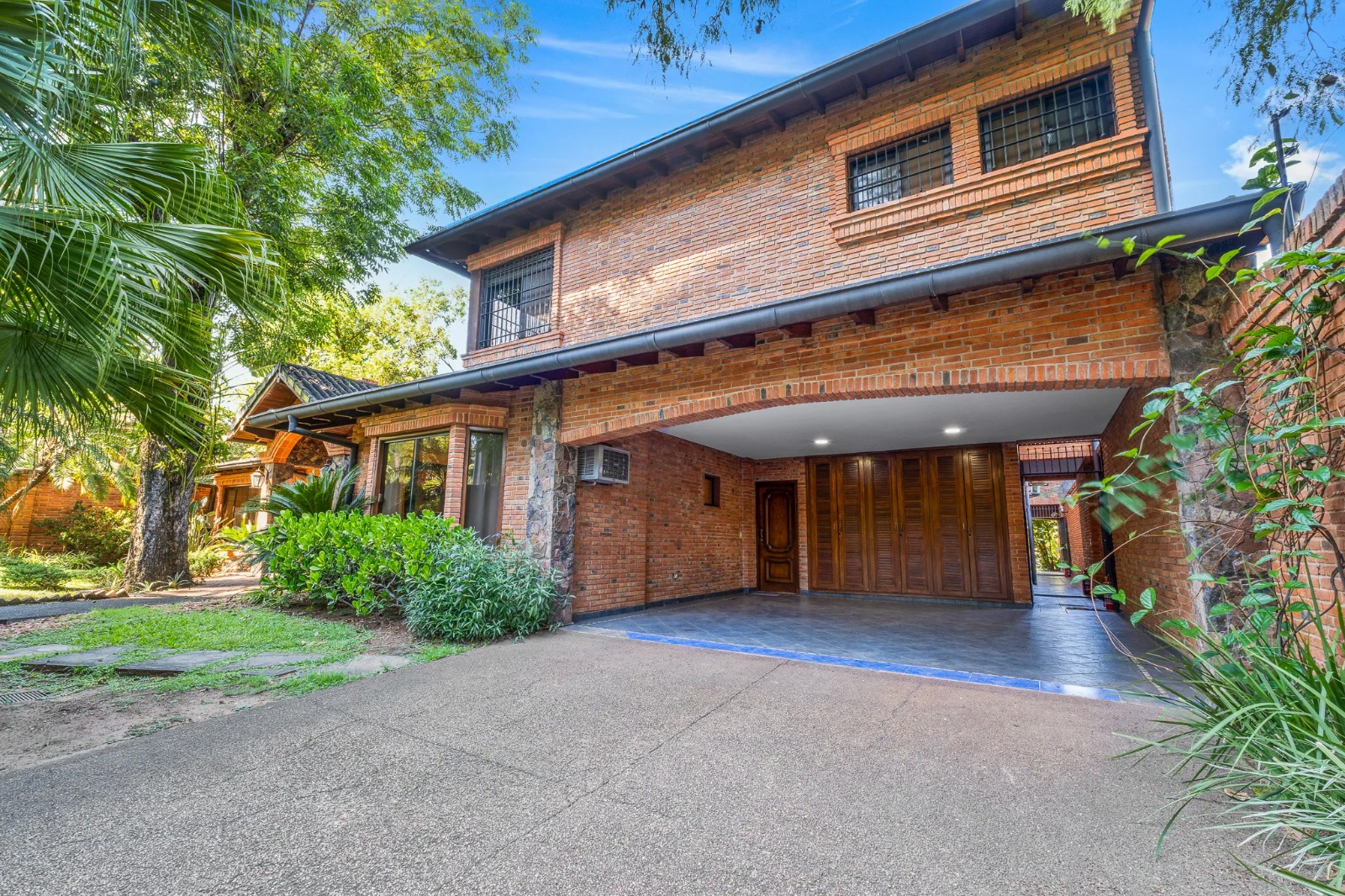 Casa en venta en Santísima Trinidad, Asunción — foto 2